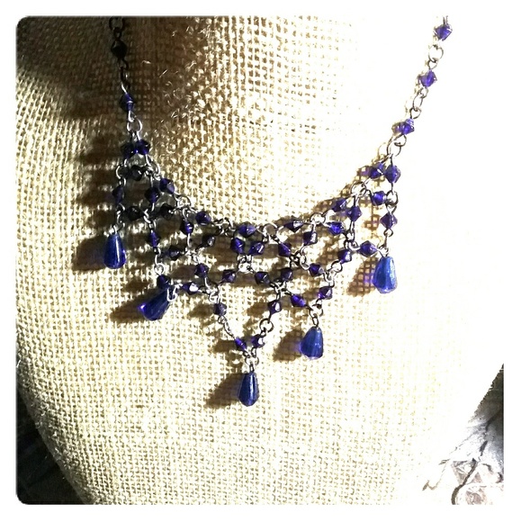 Gothic Midnight Countess Vampire Necklace - Picture 1 of 1